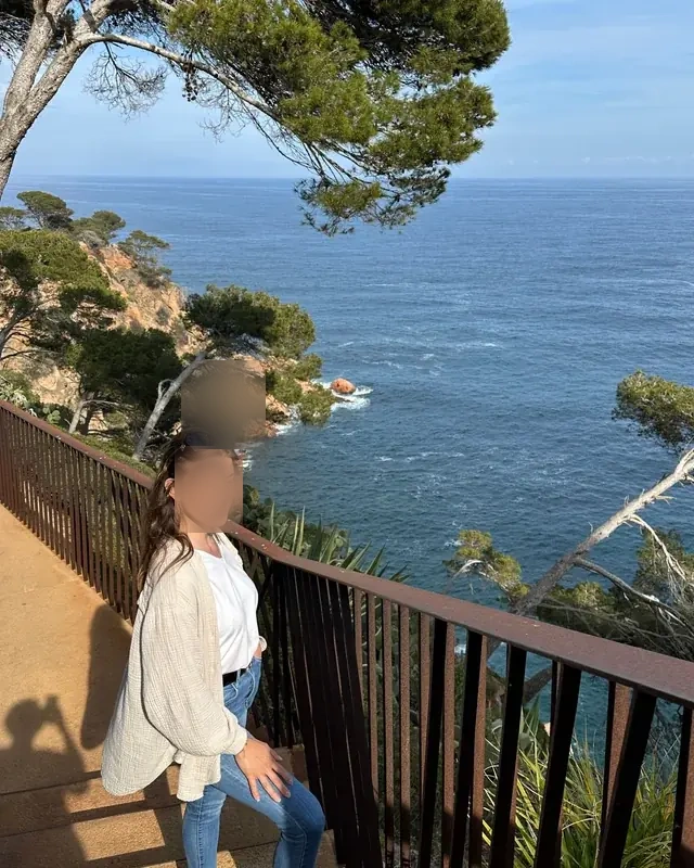 Esther - Image 7
